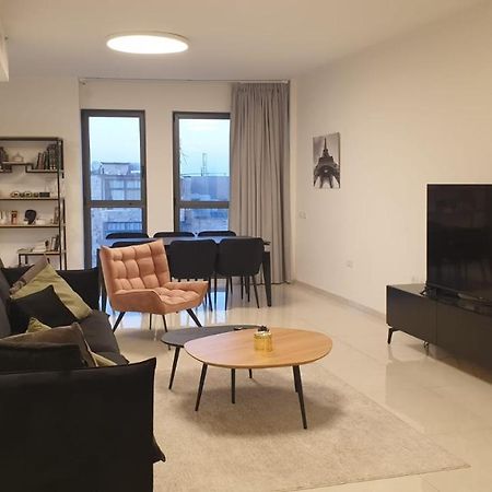 Appartment City Center - J Tower Kudüs Dış mekan fotoğraf